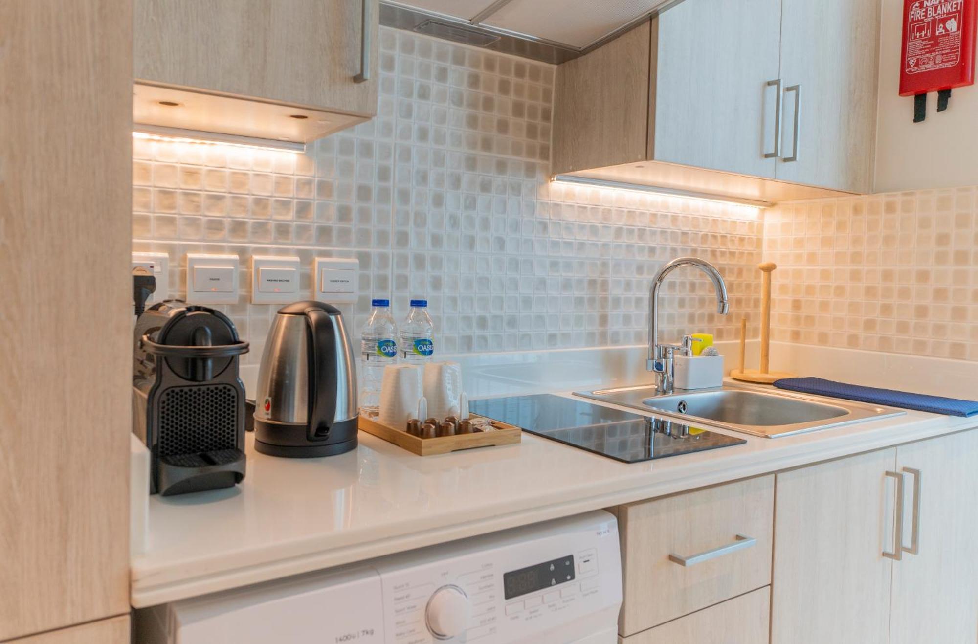 Studio With Private Beach Access At Palm Jumeirah Dubaï Extérieur photo